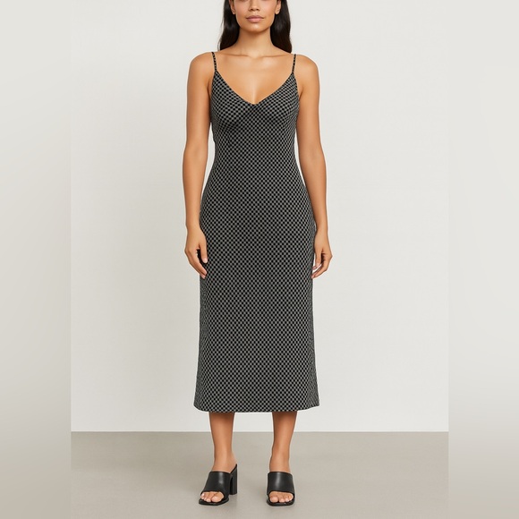 Lisa Says Gah Checkered Printed Spaghetti Strap Midi Dress - Picture 10 of 10